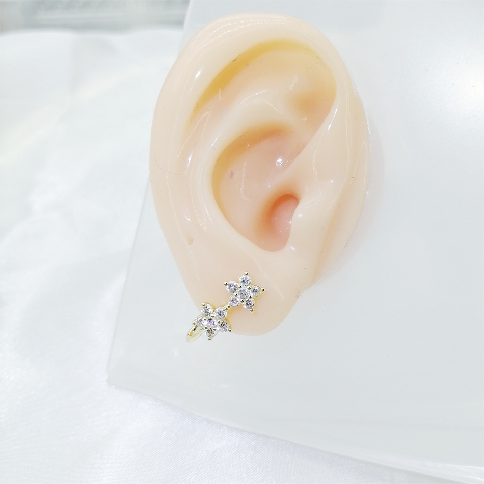 1pc 2 Crystal Flowers Ear Cuff - Body Jewelry Ear Piercing review and price