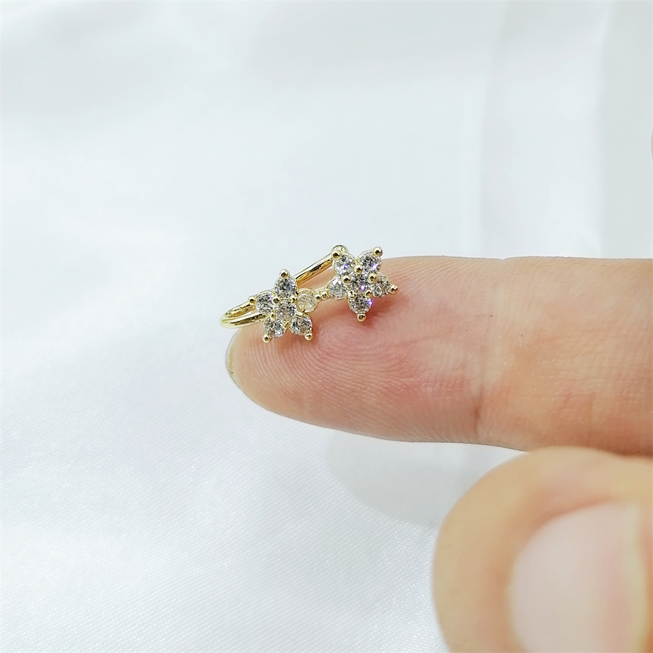 1pc 2 Crystal Flowers Ear Cuff - Body Jewelry Ear Piercing review and price